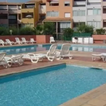Appartement Location Studio + Loggia Le Cap D'agde 6 Personnes
