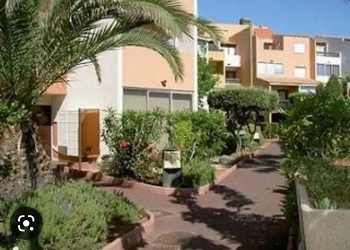 Appartement Location Studio + Loggia Le Cap D'agde 6 Personnes Agde