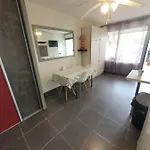 Location Studio + Loggia Le Cap D'agde 6 Personnes Apartament