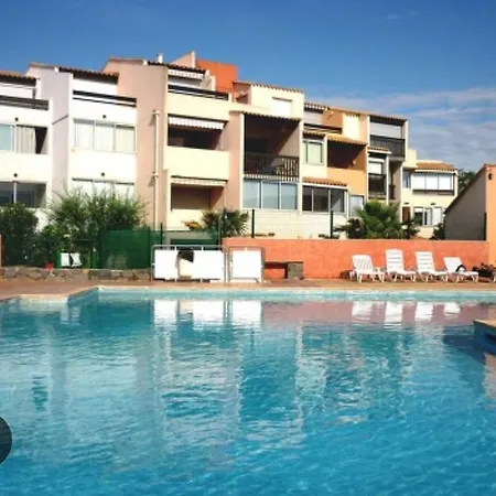 Appartement Location Studio + Loggia Le Cap D'agde 6 Personnes *