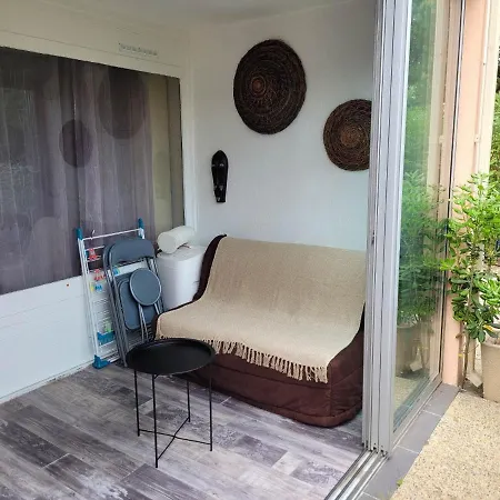 Location Studio + Loggia Le Cap D'agde 6 Personnes * Agde