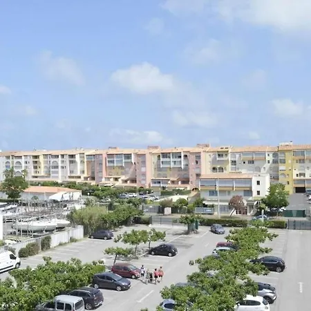 Location Studio + Loggia Le Cap D'agde 6 Personnes * Agde