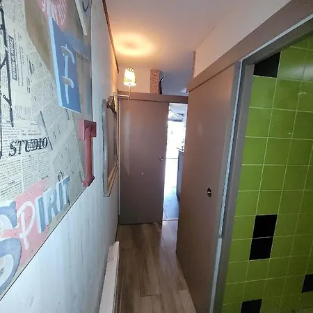Appartement Location Studio + Loggia Le Cap D'agde 6 Personnes *