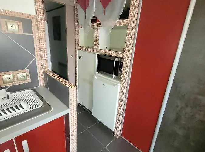 Appartement Location Studio + Loggia Le Cap D'agde 6 Personnes